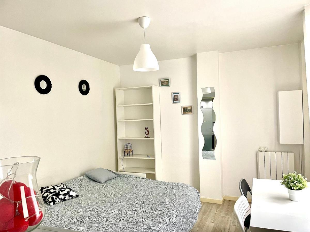 Studio Moderne Le Perreux Sur Marne 17M² Bagian luar foto
